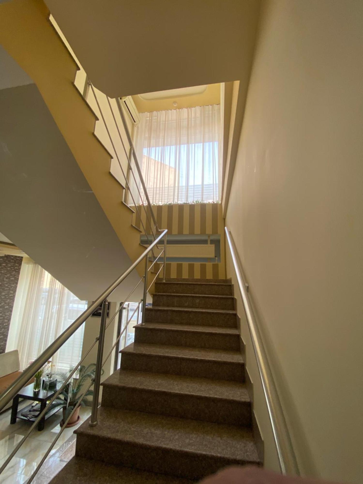Hobby Hotel Yerevan Exterior foto