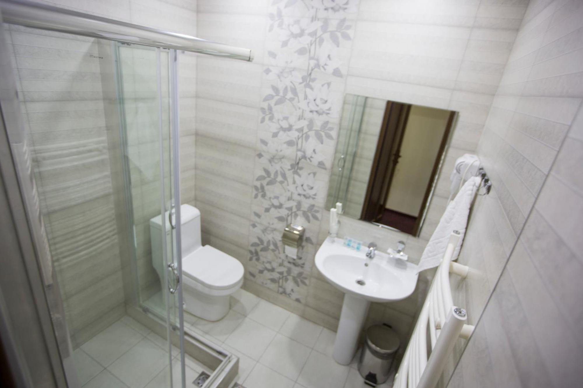 Hobby Hotel Yerevan Exterior foto