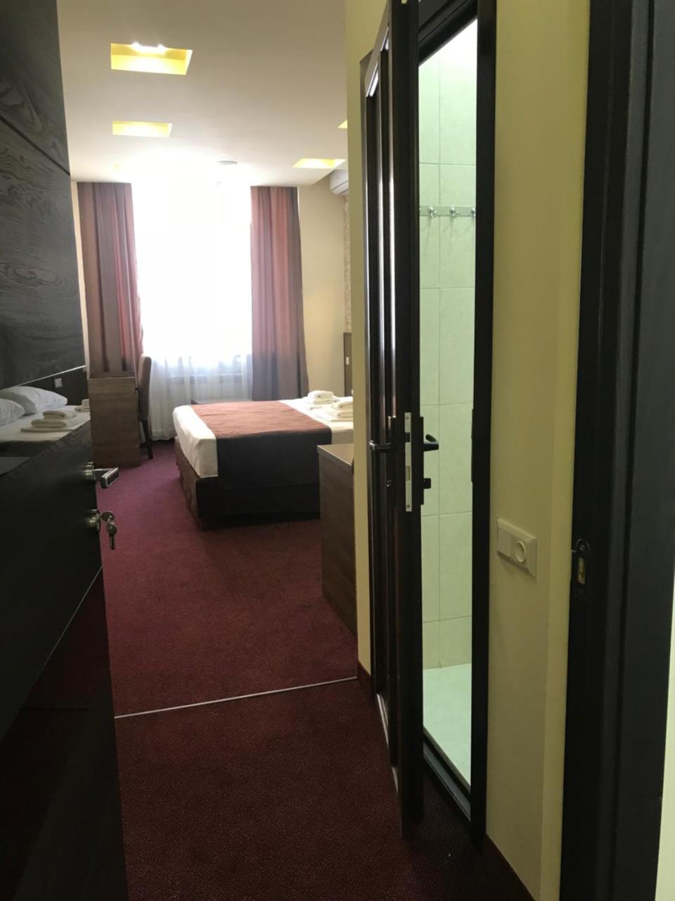 Hobby Hotel Yerevan Exterior foto